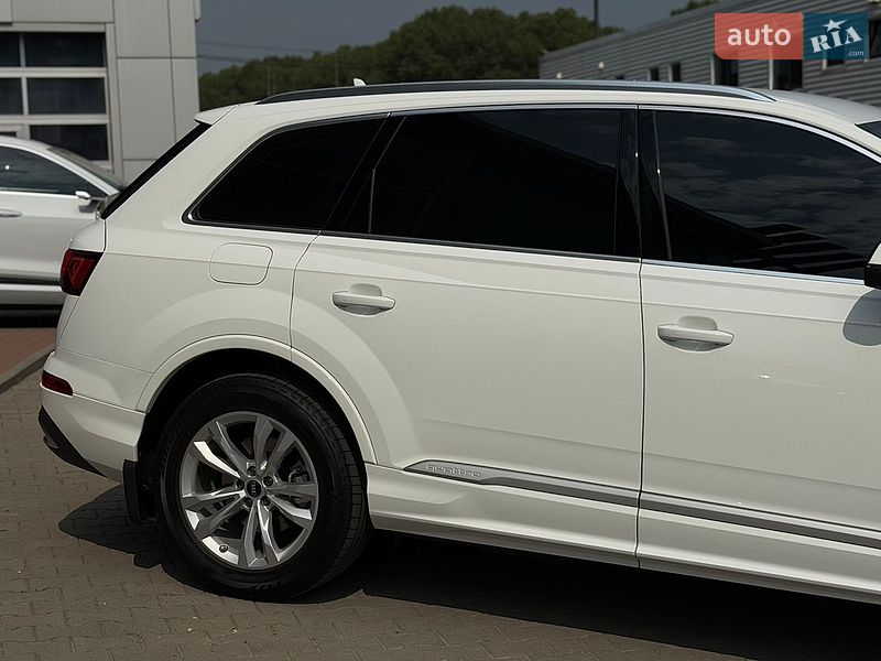 Позашляховик / Кросовер Audi Q7 2021 в Хмельницькому