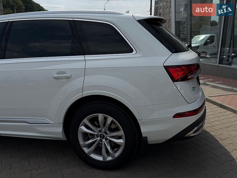 Позашляховик / Кросовер Audi Q7 2021 в Хмельницькому