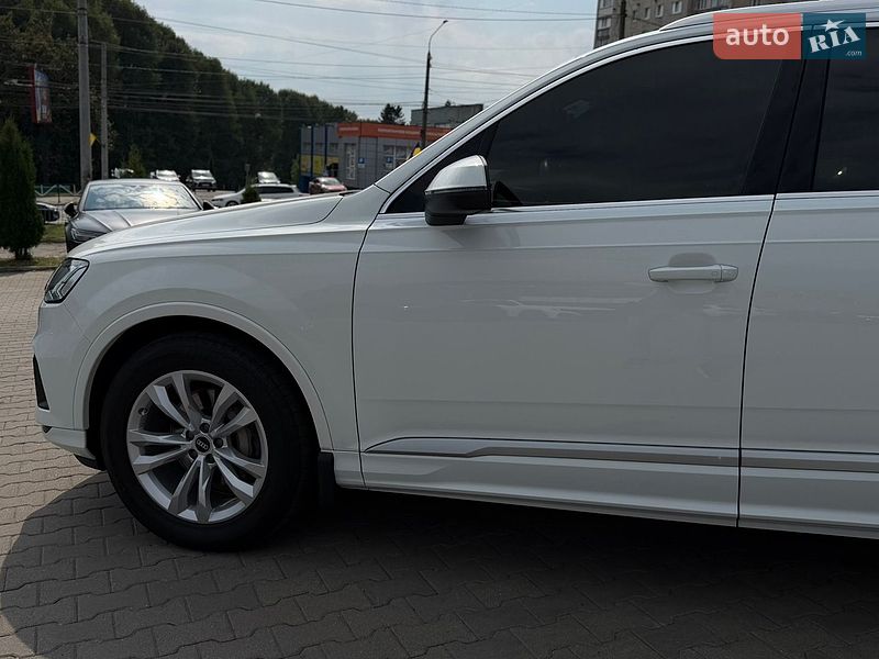 Позашляховик / Кросовер Audi Q7 2021 в Хмельницькому