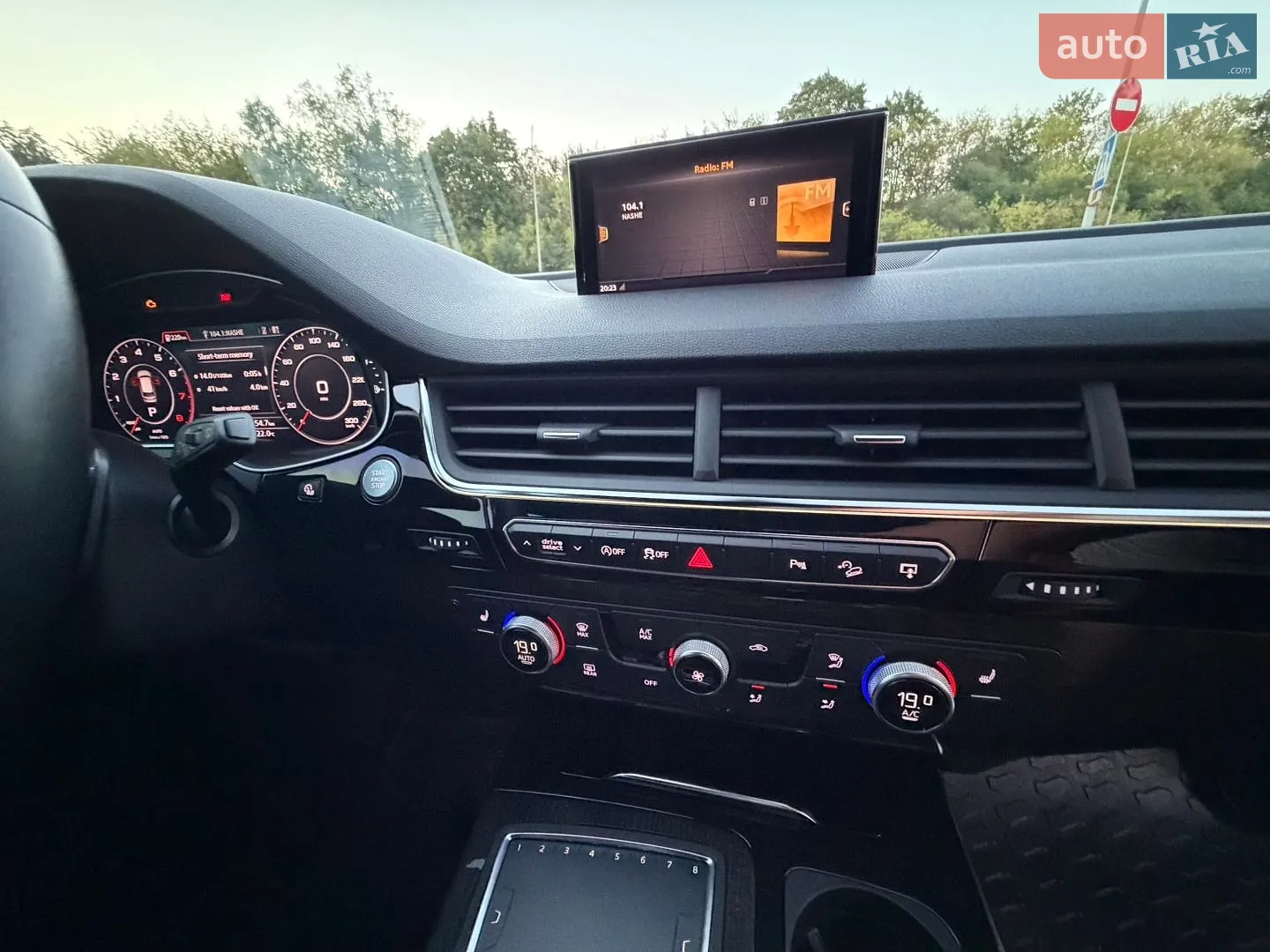2016 Audi Q7 - мініатюра 27