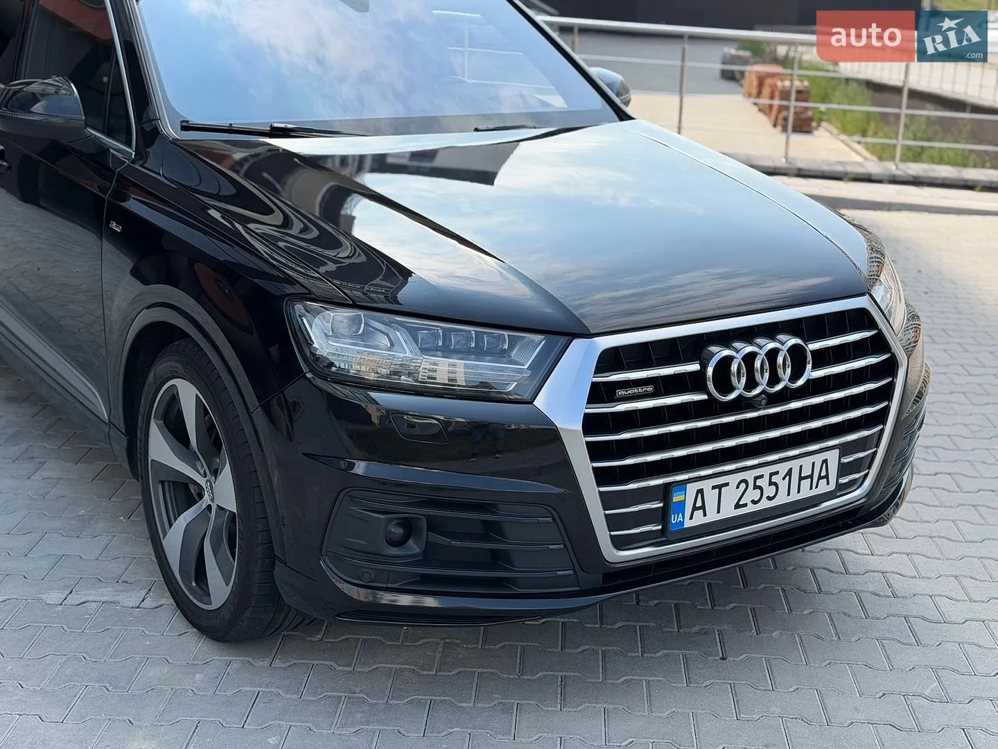 2017 Audi Q7 - мініатюра 16
