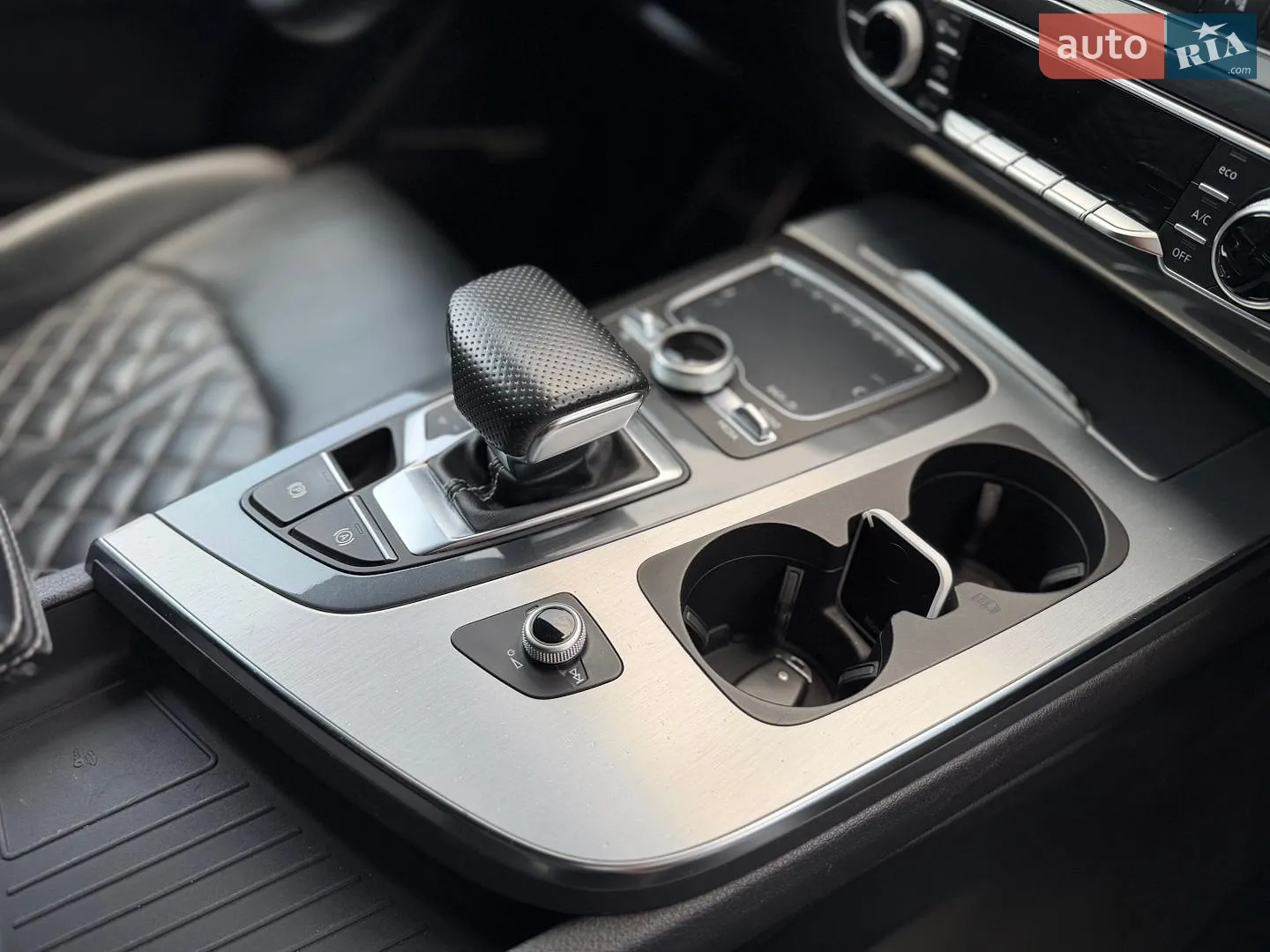 2017 Audi Q7 - мініатюра 44
