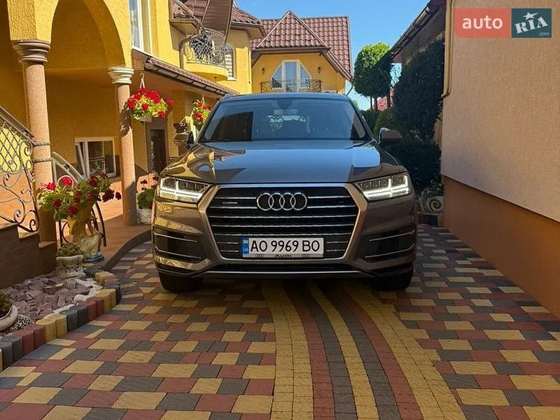 Audi Q7 2015
