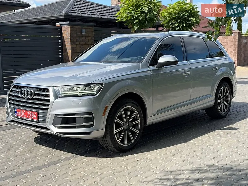 Audi Q7