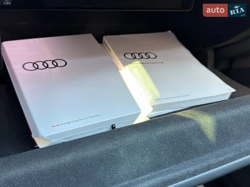 Внедорожник / Кроссовер Audi Q7 2020 в Сваляве документ