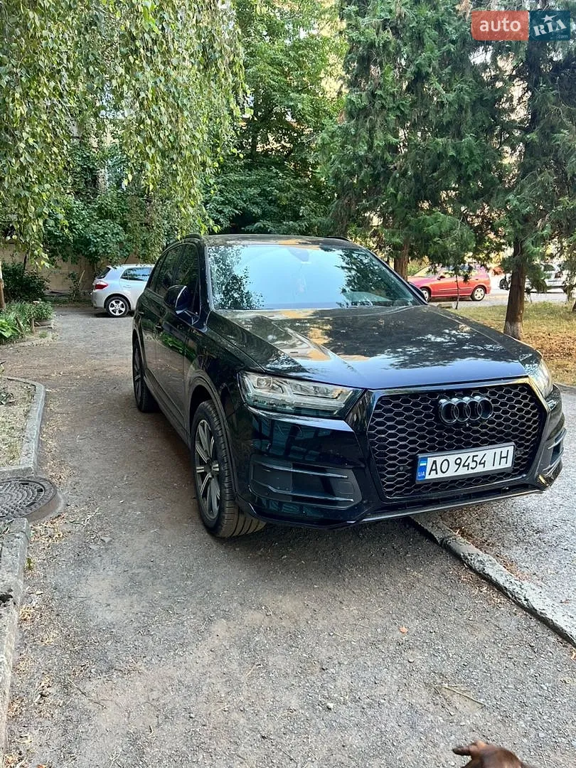 2019 Audi Q7 - фото 1