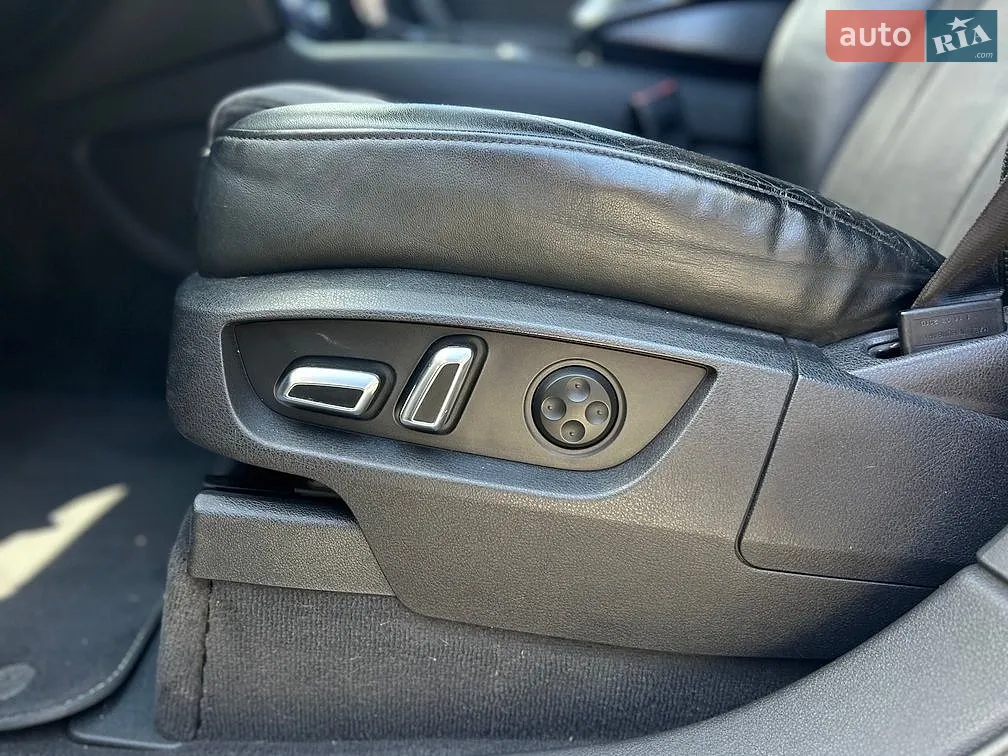 2010 Audi Q7 - мініатюра 13