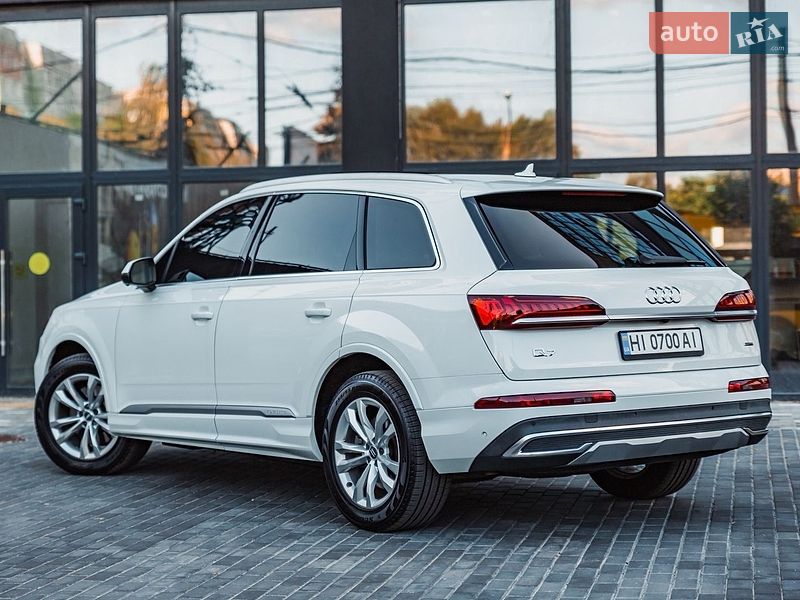 Позашляховик / Кросовер Audi Q7 2019 в Полтаві фото 6 Позашляховик / Кросовер Audi Q7 2019 в Полтаві