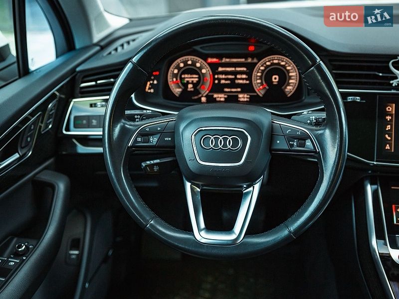 Позашляховик / Кросовер Audi Q7 2019 в Полтаві фото 31 Позашляховик / Кросовер Audi Q7 2019 в Полтаві