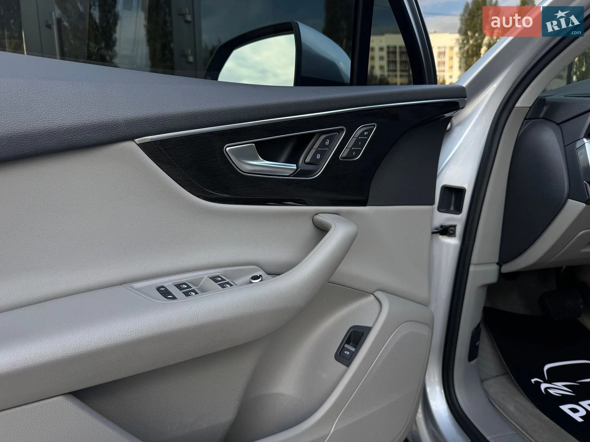 2020 Audi Q7 - мініатюра 21