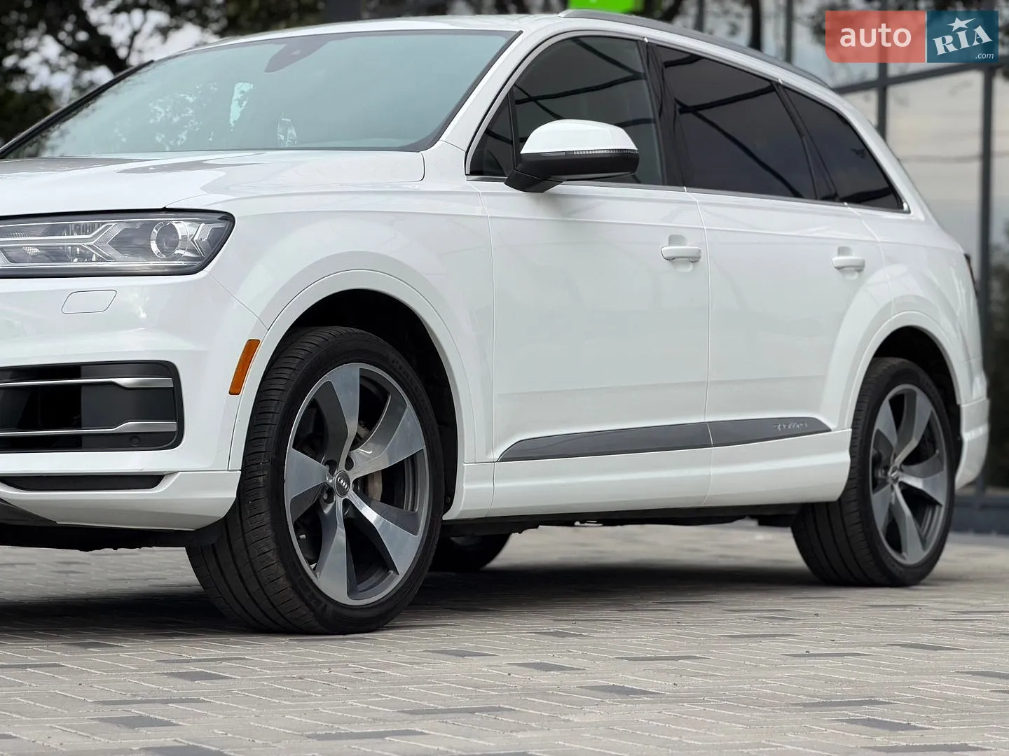 2017 Audi Q7 - мініатюра 12