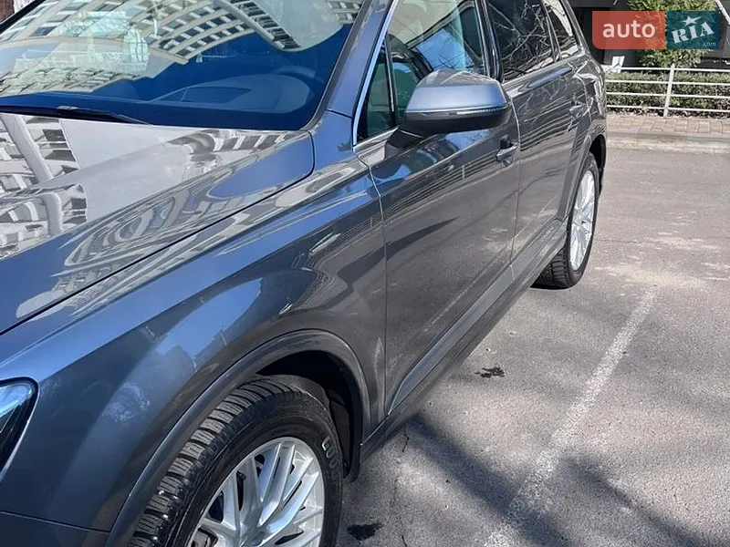 Audi Q7