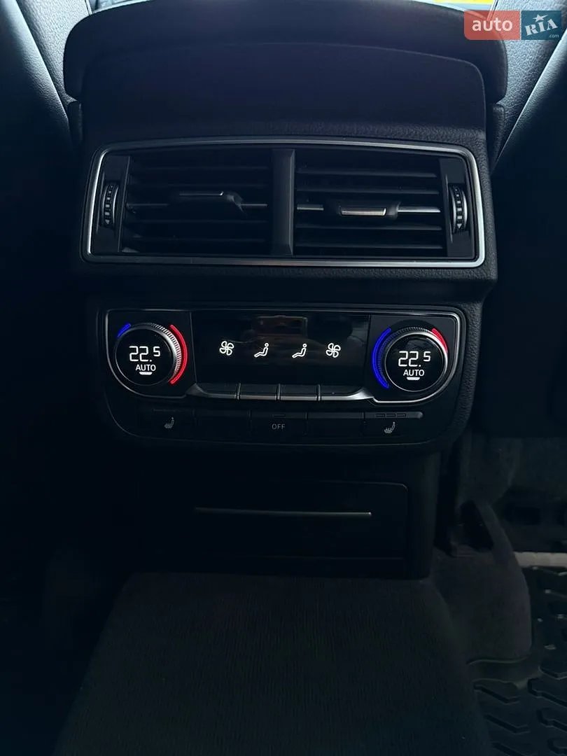 2016 Audi Q7 - мініатюра 17