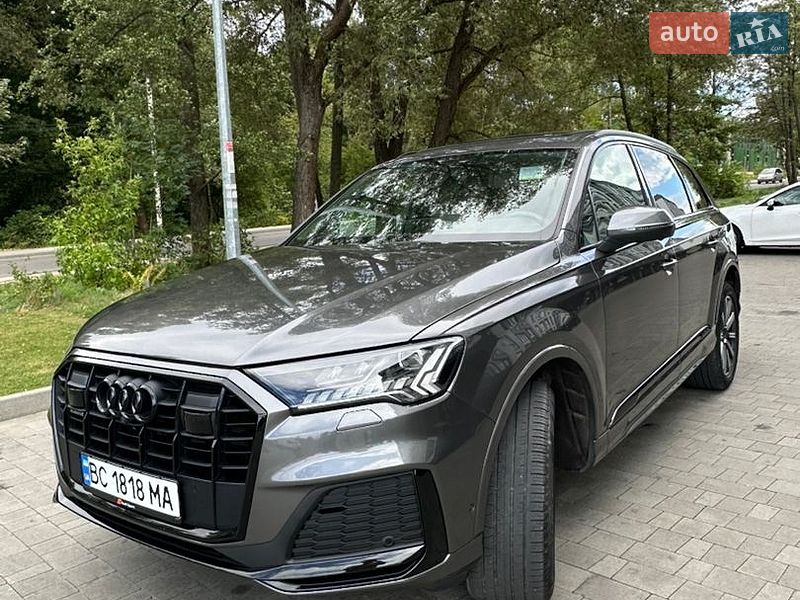 Позашляховик / Кросовер Audi Q7 2023 в Новояворівську