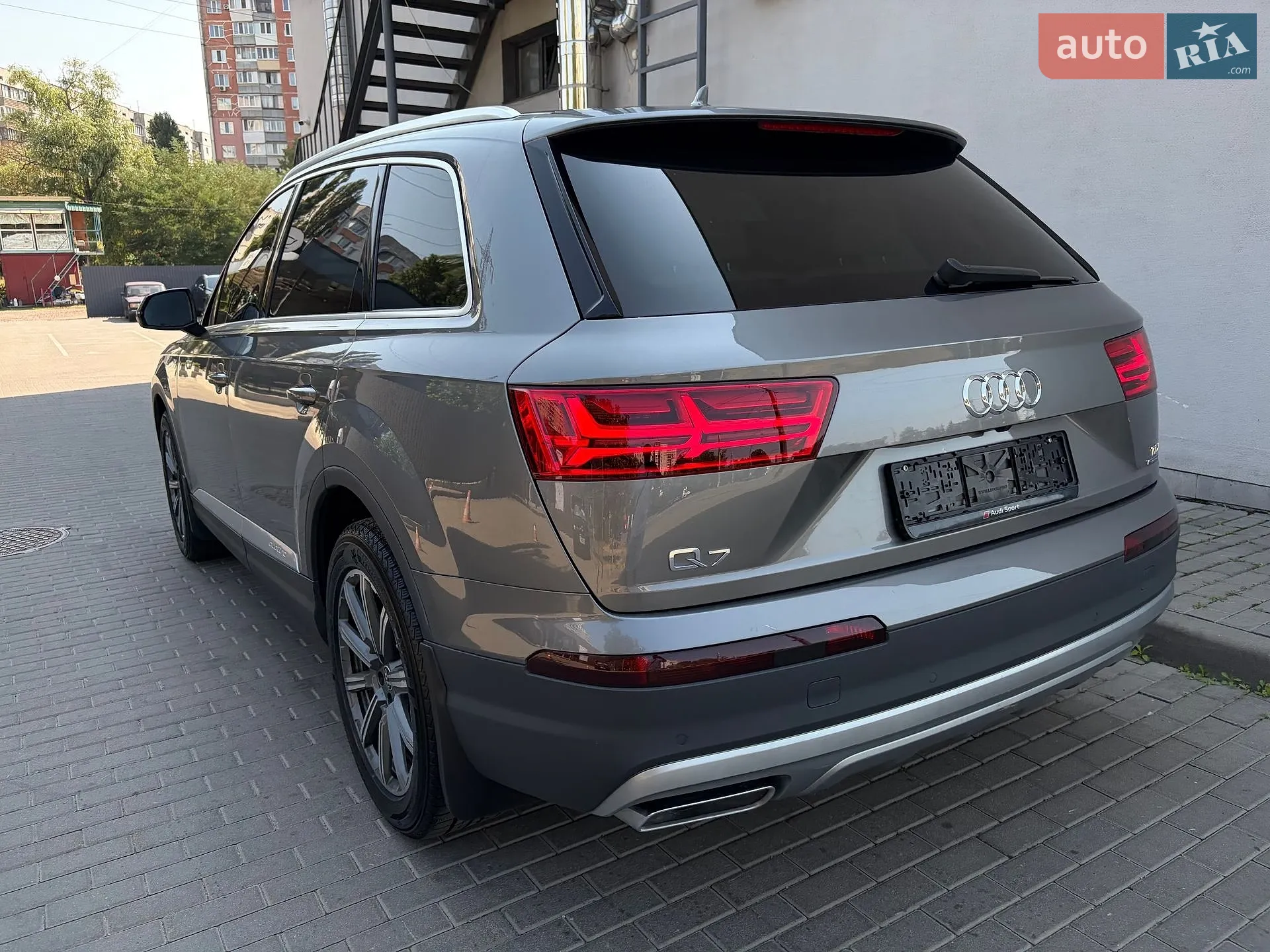 2016 Audi Q7 - мініатюра 12
