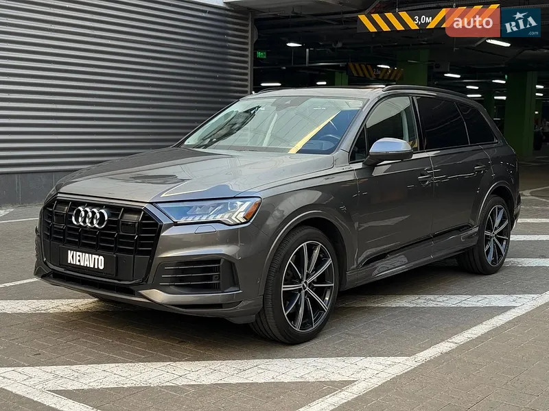 Audi Q7