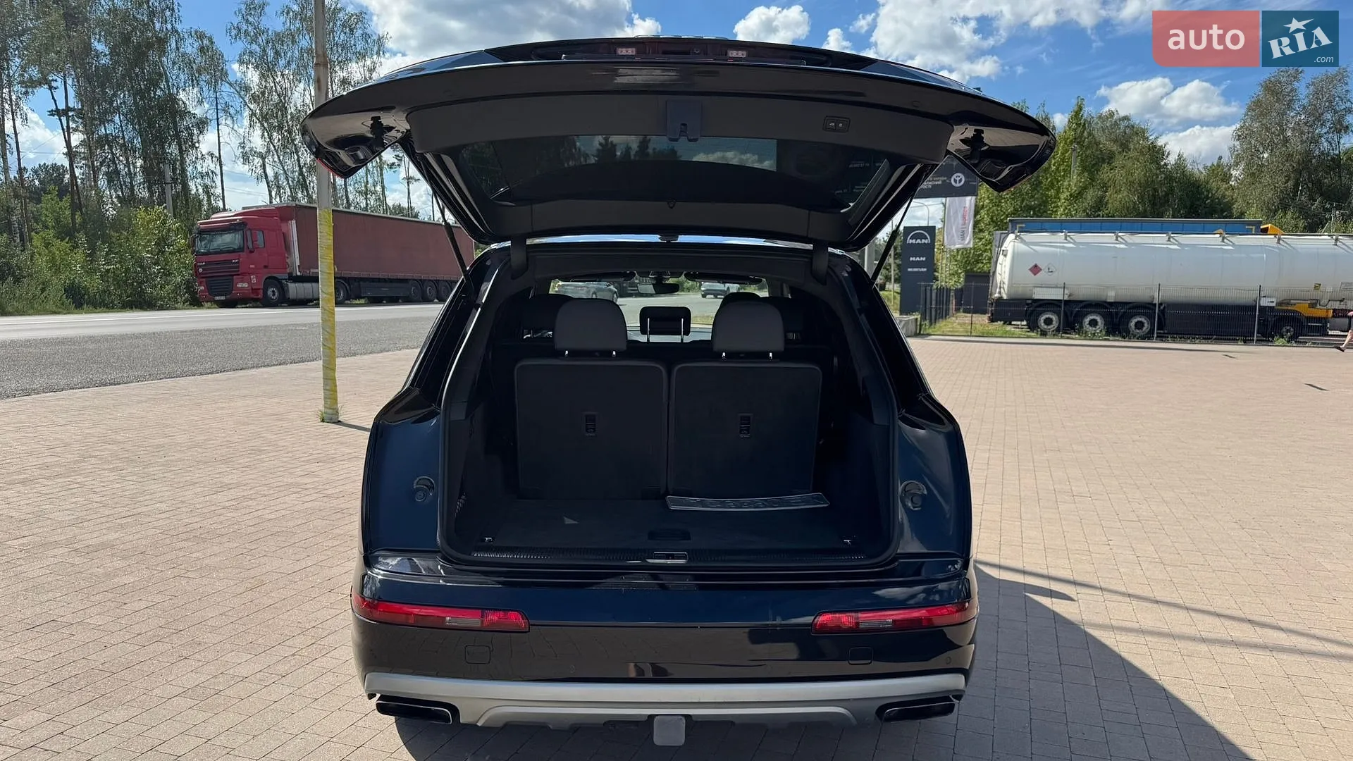 2016 Audi Q7 - мініатюра 18