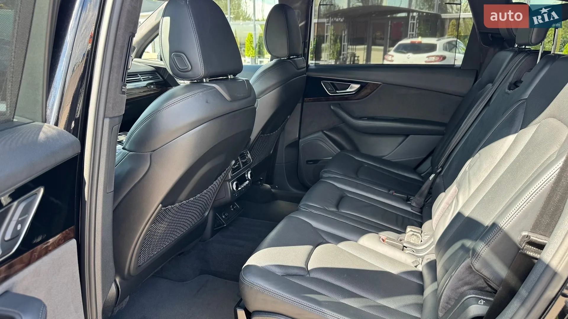 2016 Audi Q7 - мініатюра 26