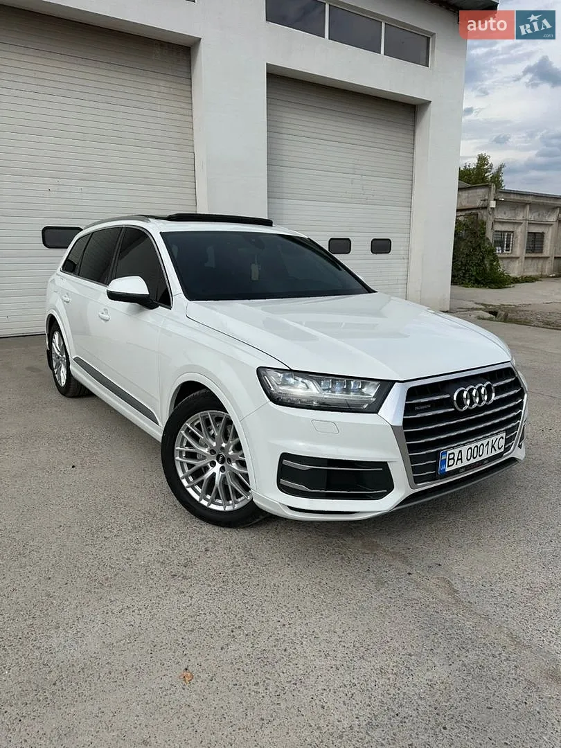 2017 Audi Q7 - фото 1