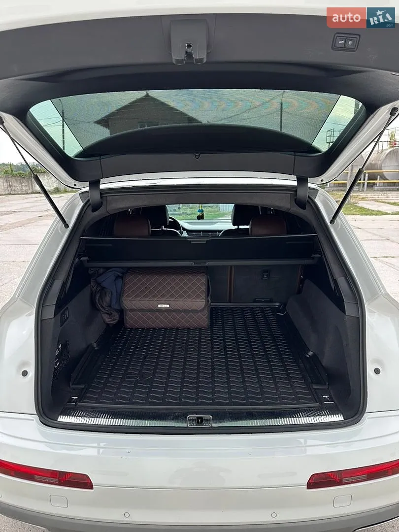 2017 Audi Q7 - мініатюра 15