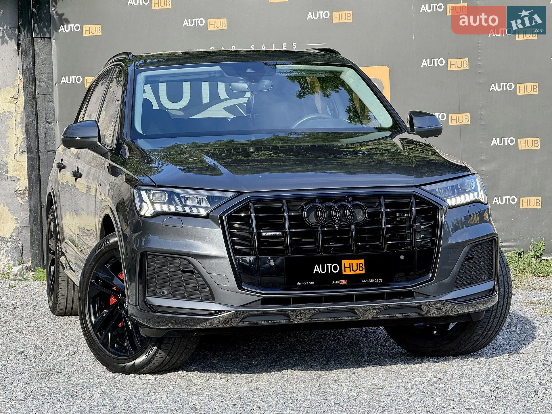 2020 Audi Q7 - фото 1