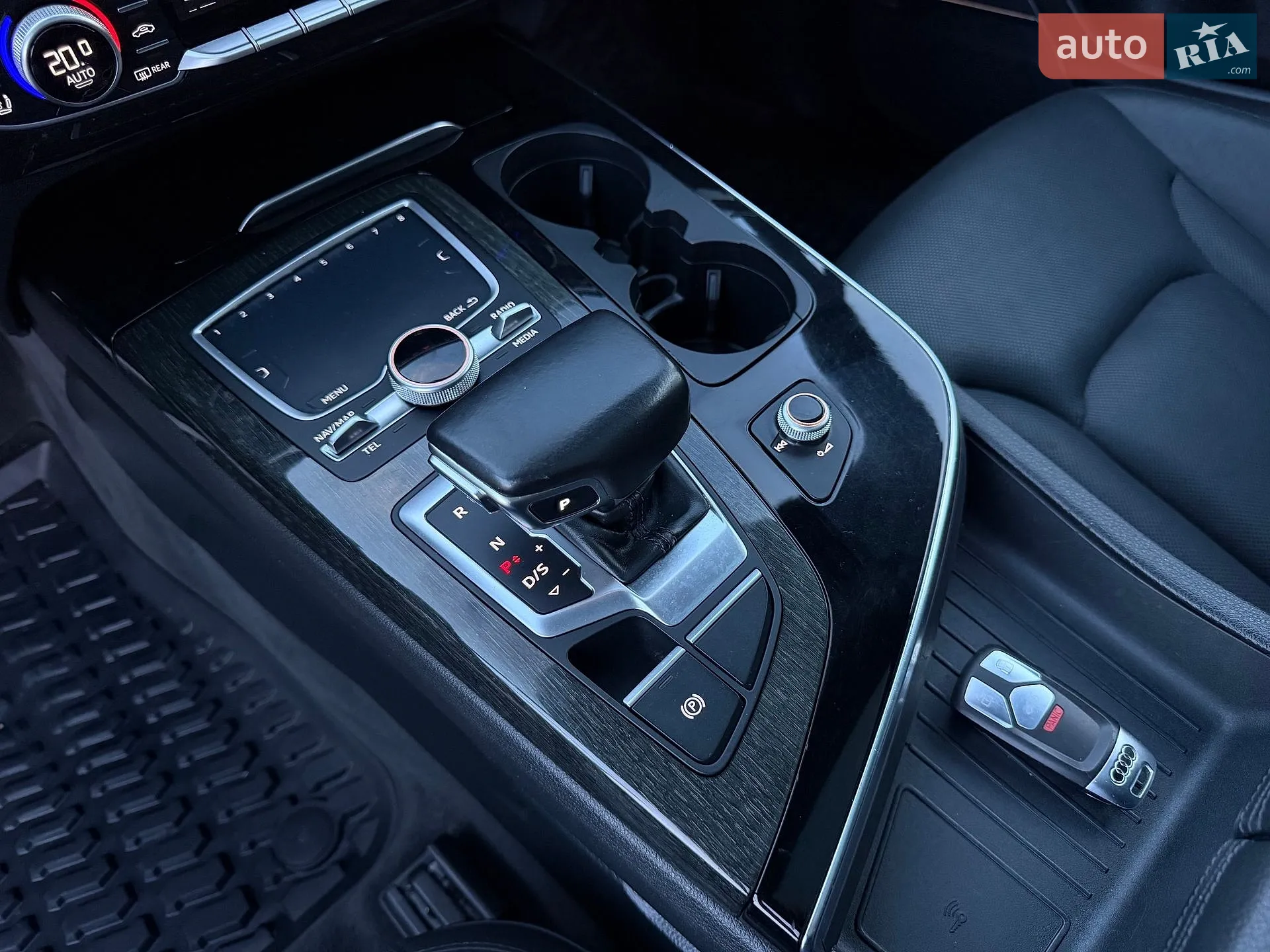 2017 Audi Q7 - мініатюра 51