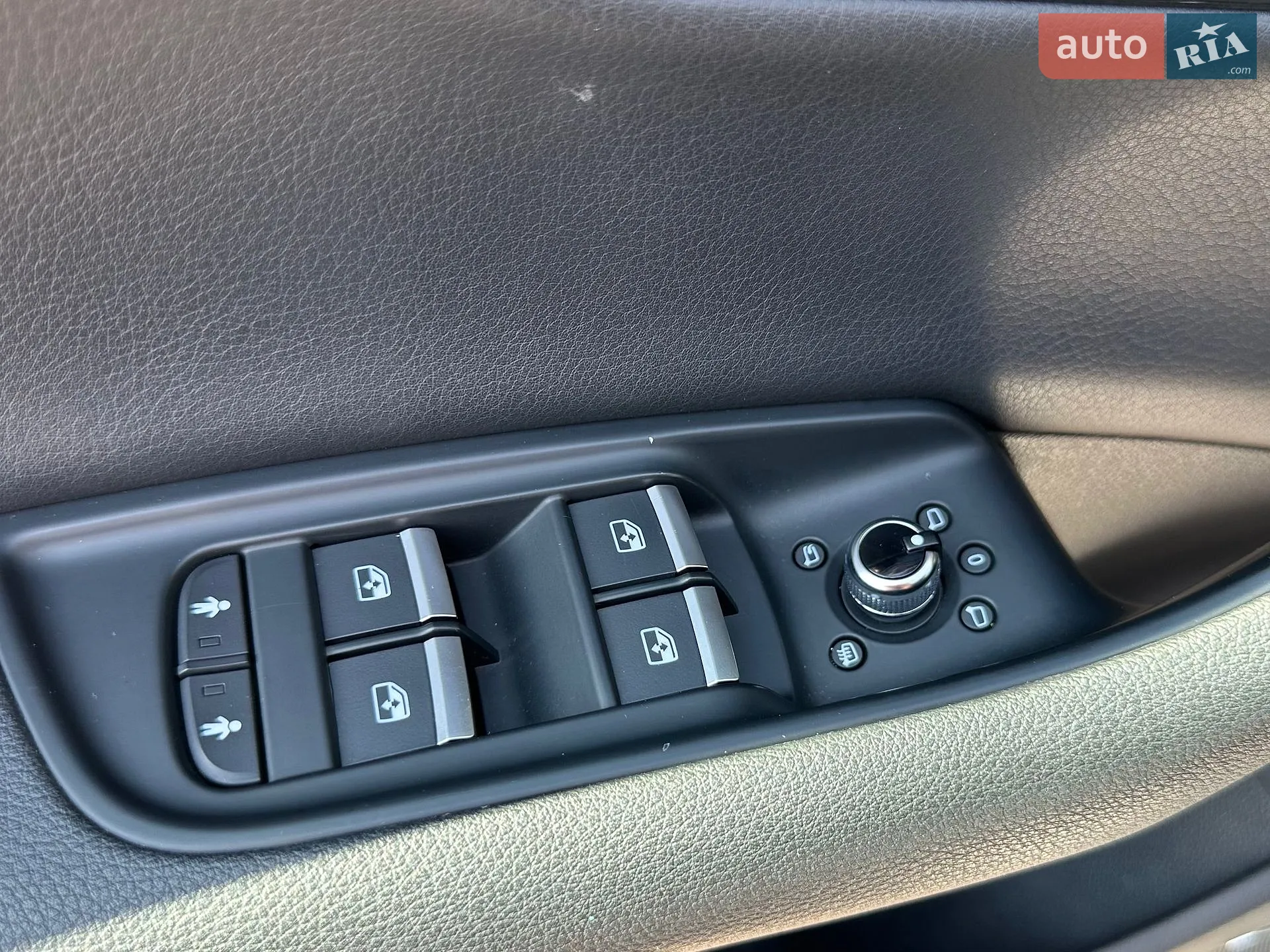 2018 Audi Q7 - мініатюра 23