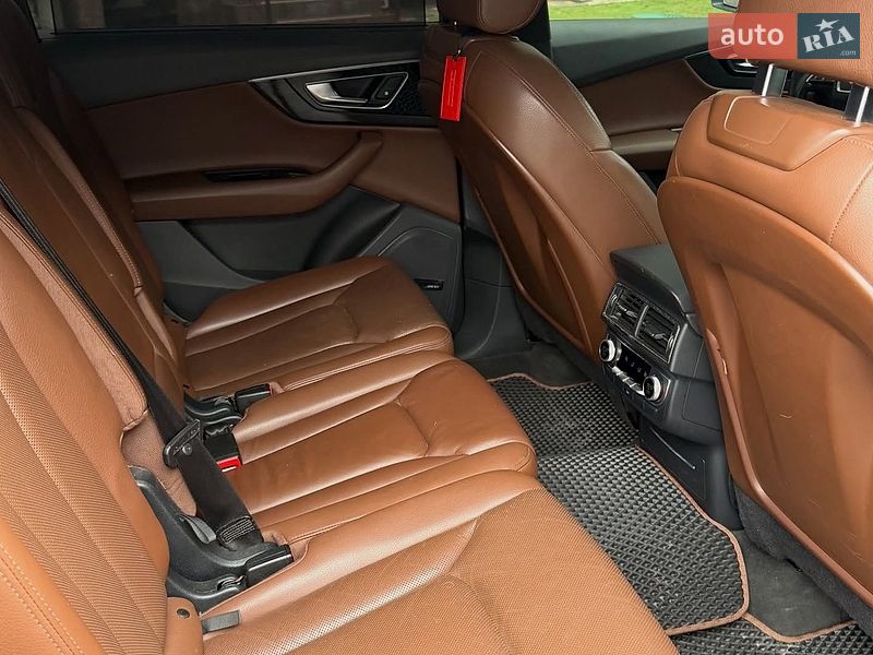 Внедорожник / Кроссовер Audi Q7 2016 в Львове фото 10 Внедорожник / Кроссовер Audi Q7 2016 в Львове