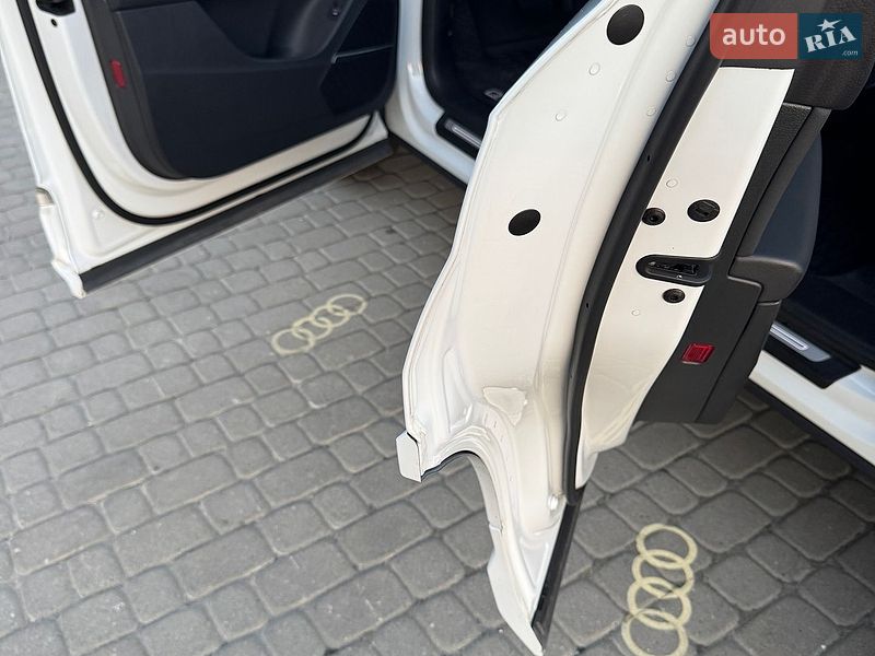 Внедорожник / Кроссовер Audi Q7 2020 в Львове