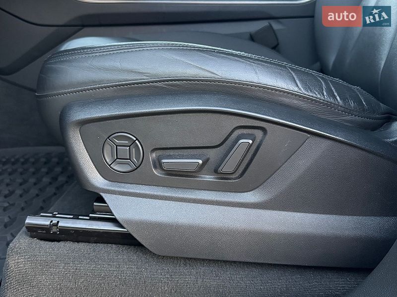 Внедорожник / Кроссовер Audi Q7 2020 в Львове
