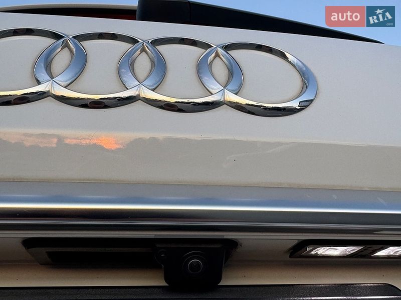 Внедорожник / Кроссовер Audi Q7 2020 в Львове