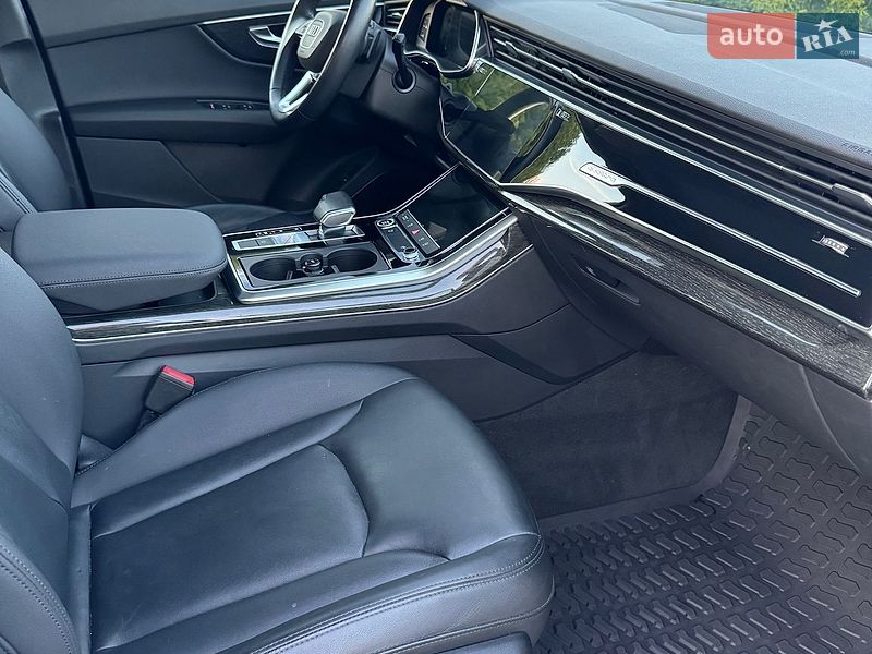 Внедорожник / Кроссовер Audi Q7 2020 в Львове