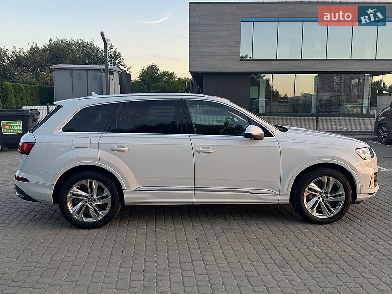 Внедорожник / Кроссовер Audi Q7 2020 в Львове
