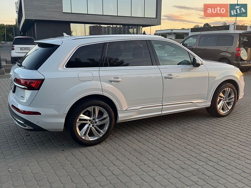 Внедорожник / Кроссовер Audi Q7 2020 в Львове