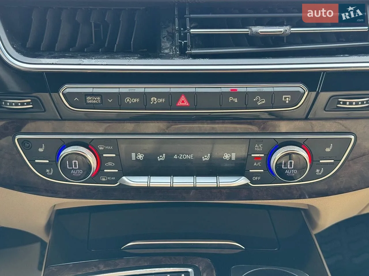 2016 Audi Q7 - мініатюра 25