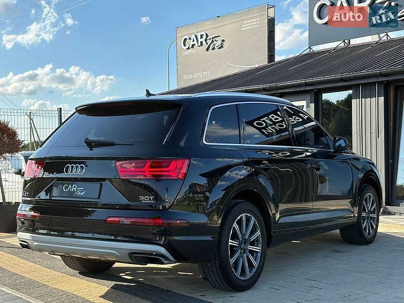 Внедорожник / Кроссовер Audi Q7 2016 в Львове