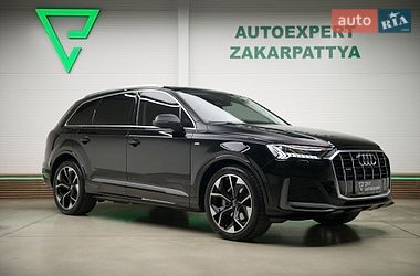 Позашляховик / Кросовер Audi Q7 2021 в Мукачевому