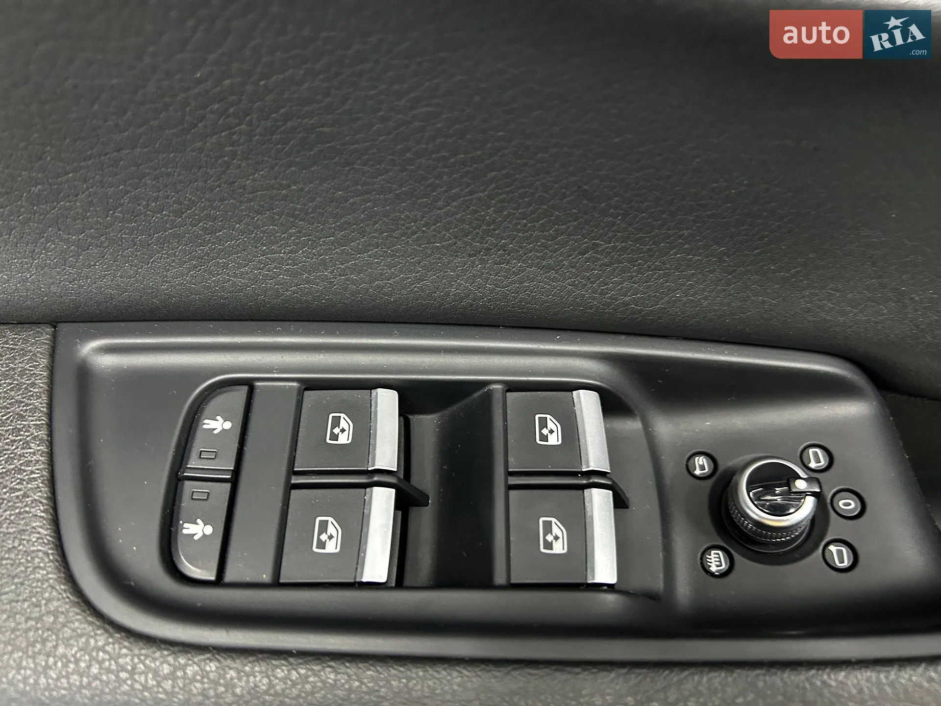2016 Audi Q7 - мініатюра 18