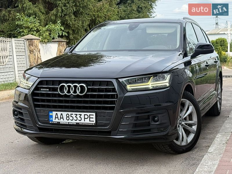 Позашляховик / Кросовер Audi Q7 2016 в Львові