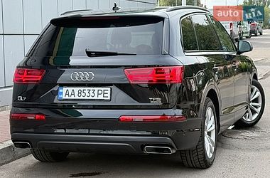 Позашляховик / Кросовер Audi Q7 2016 в Львові
