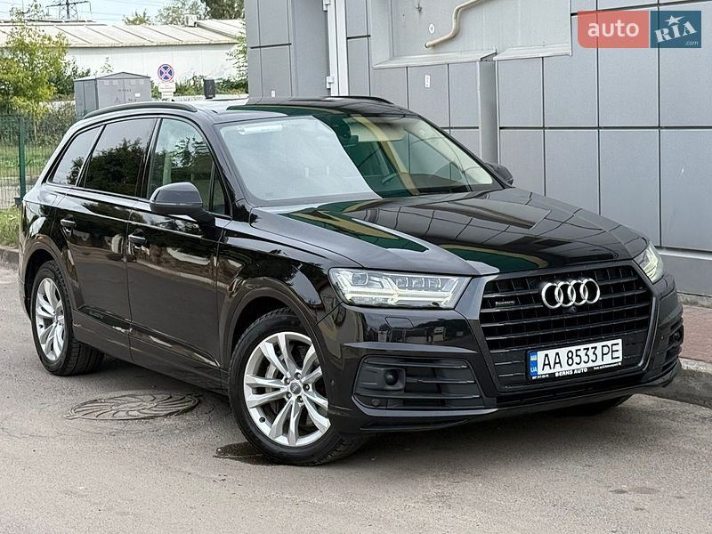 Позашляховик / Кросовер Audi Q7 2016 в Львові