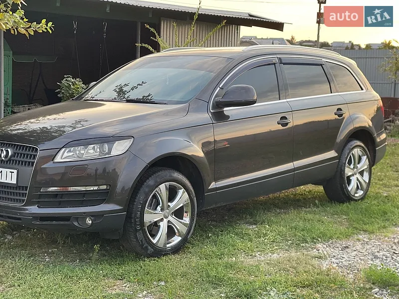 Audi Q7