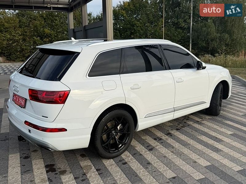 Внедорожник / Кроссовер Audi Q7 2019 в Львове