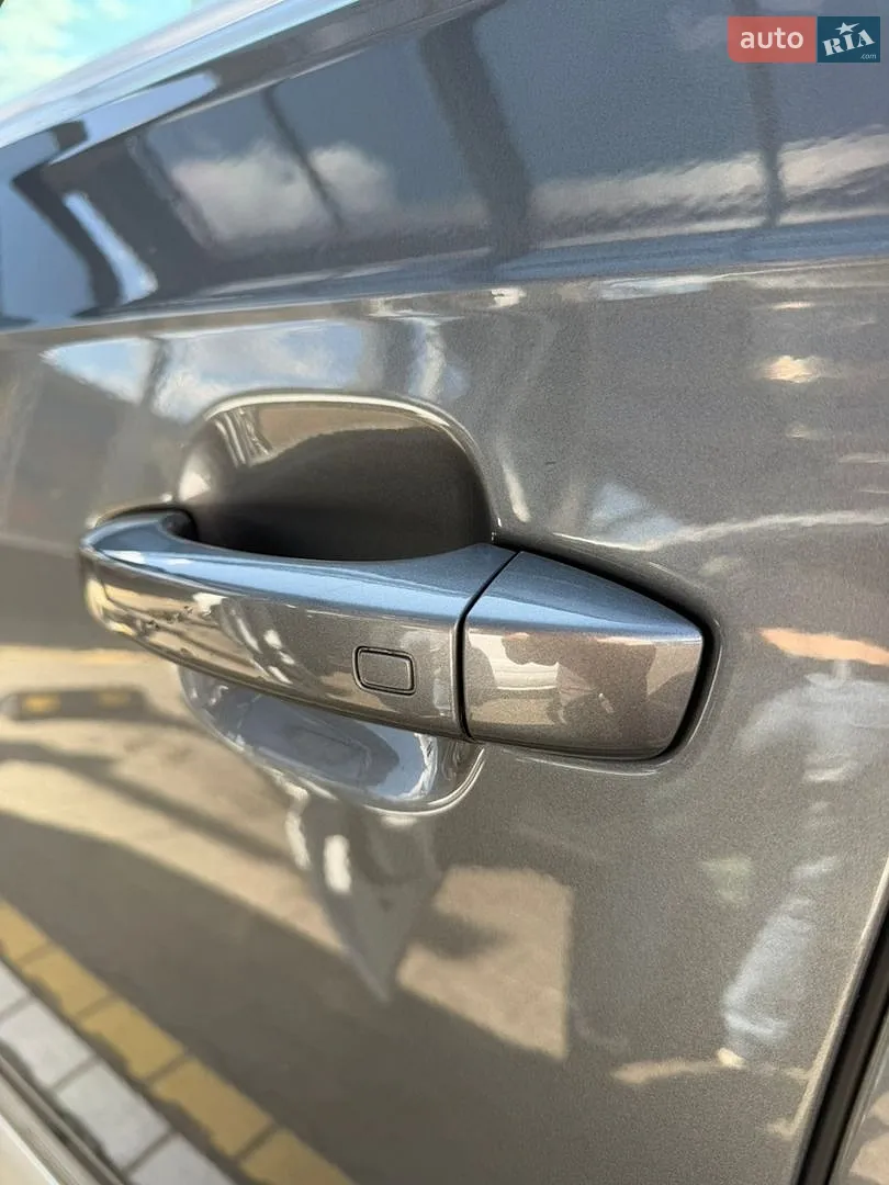 2016 Audi Q7 - мініатюра 44