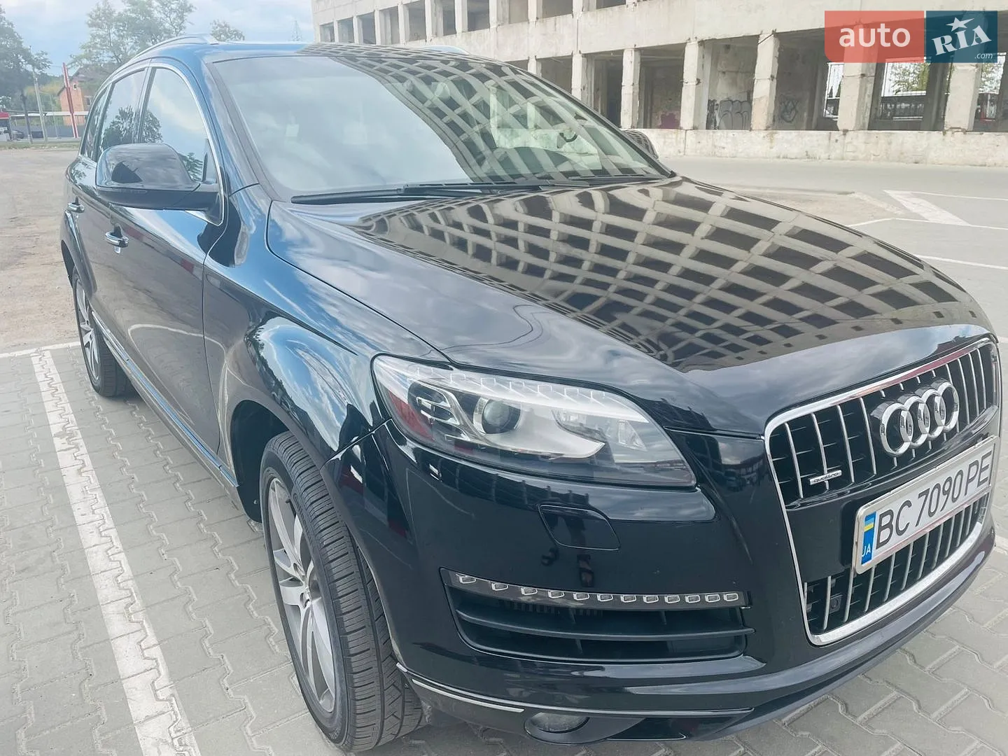 2011 Audi Q7 - мініатюра 2