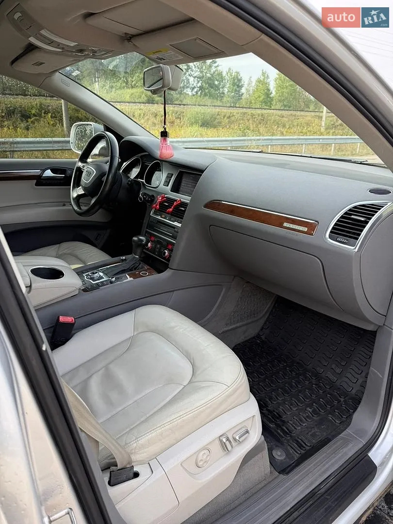 2011 Audi Q7 - мініатюра 9