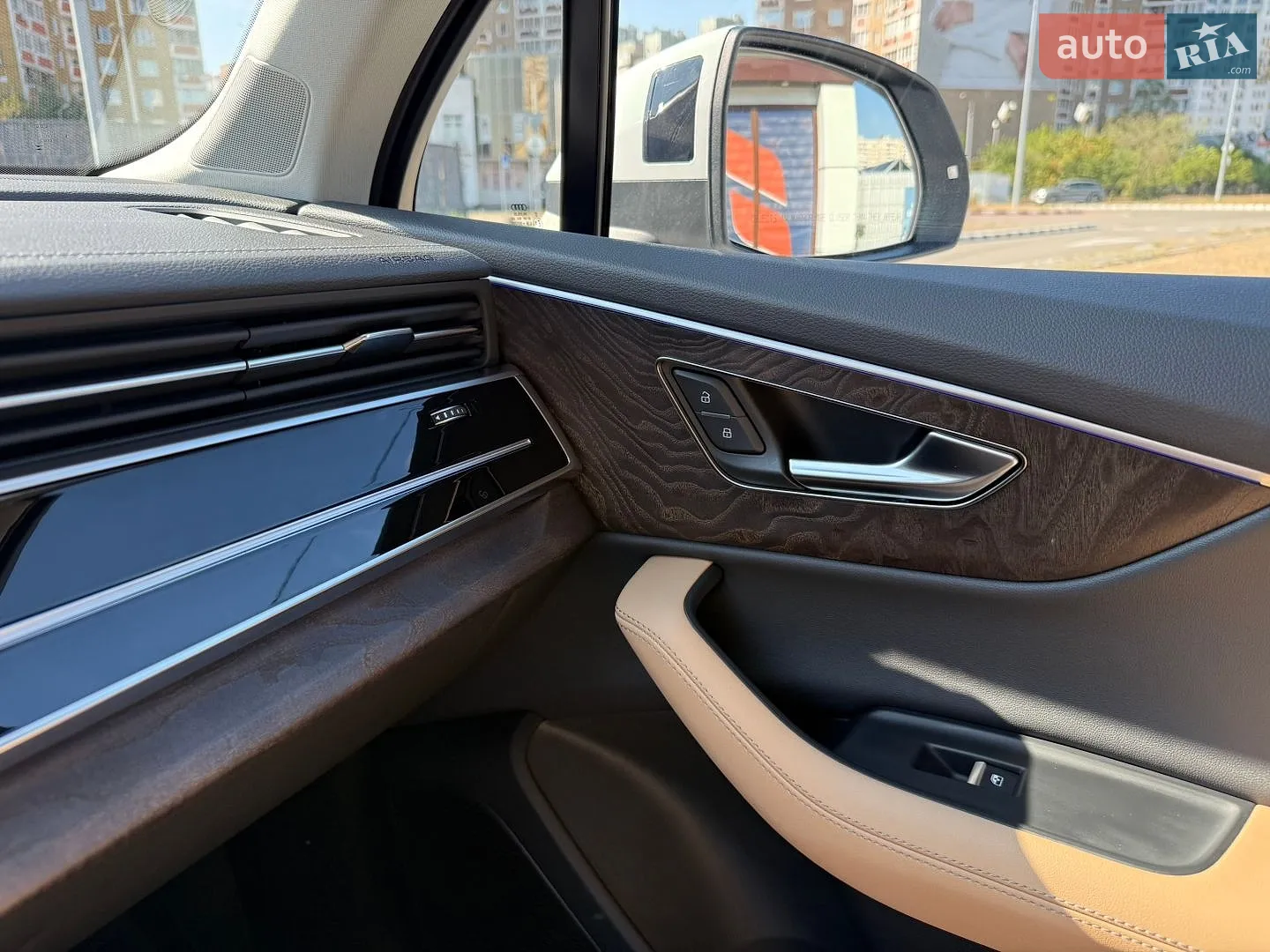 2025 Audi Q7 - мініатюра 30