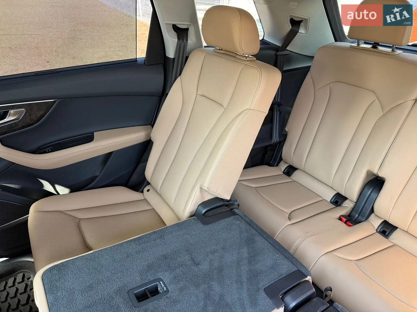 2025 Audi Q7 - мініатюра 37