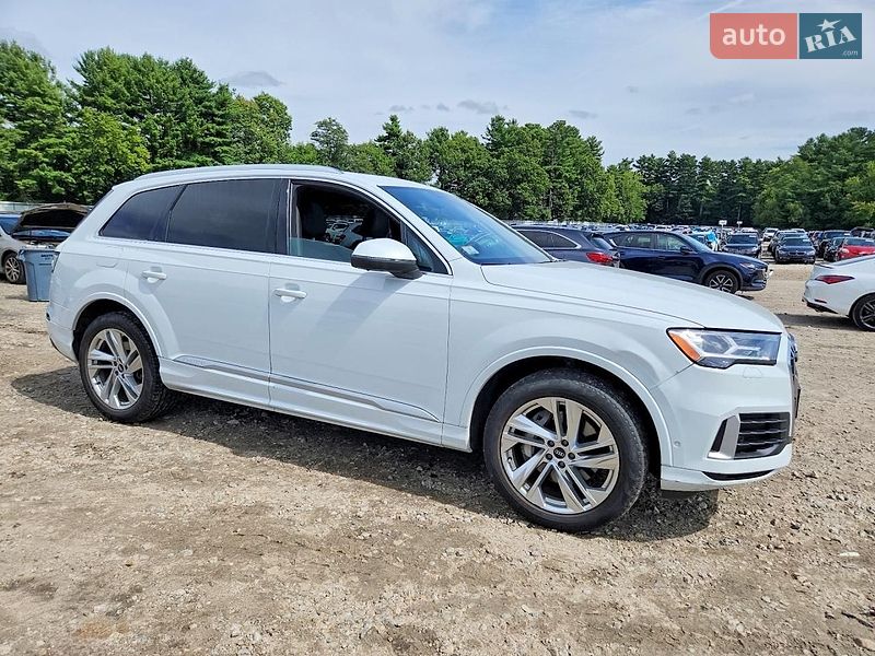Audi Q7 2021