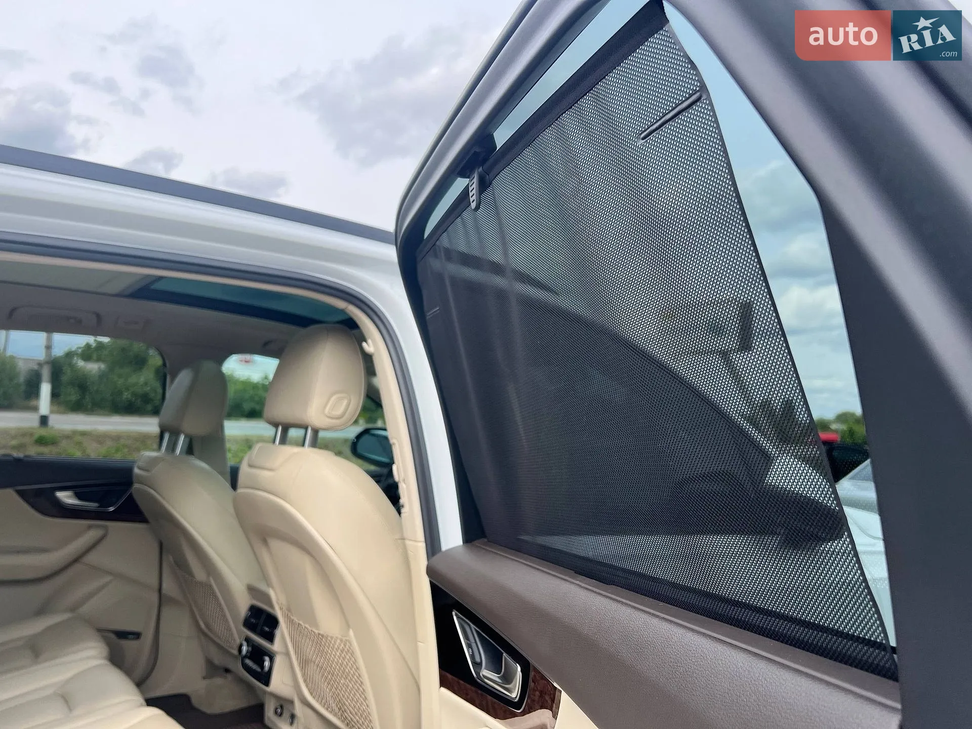 2017 Audi Q7 - мініатюра 36